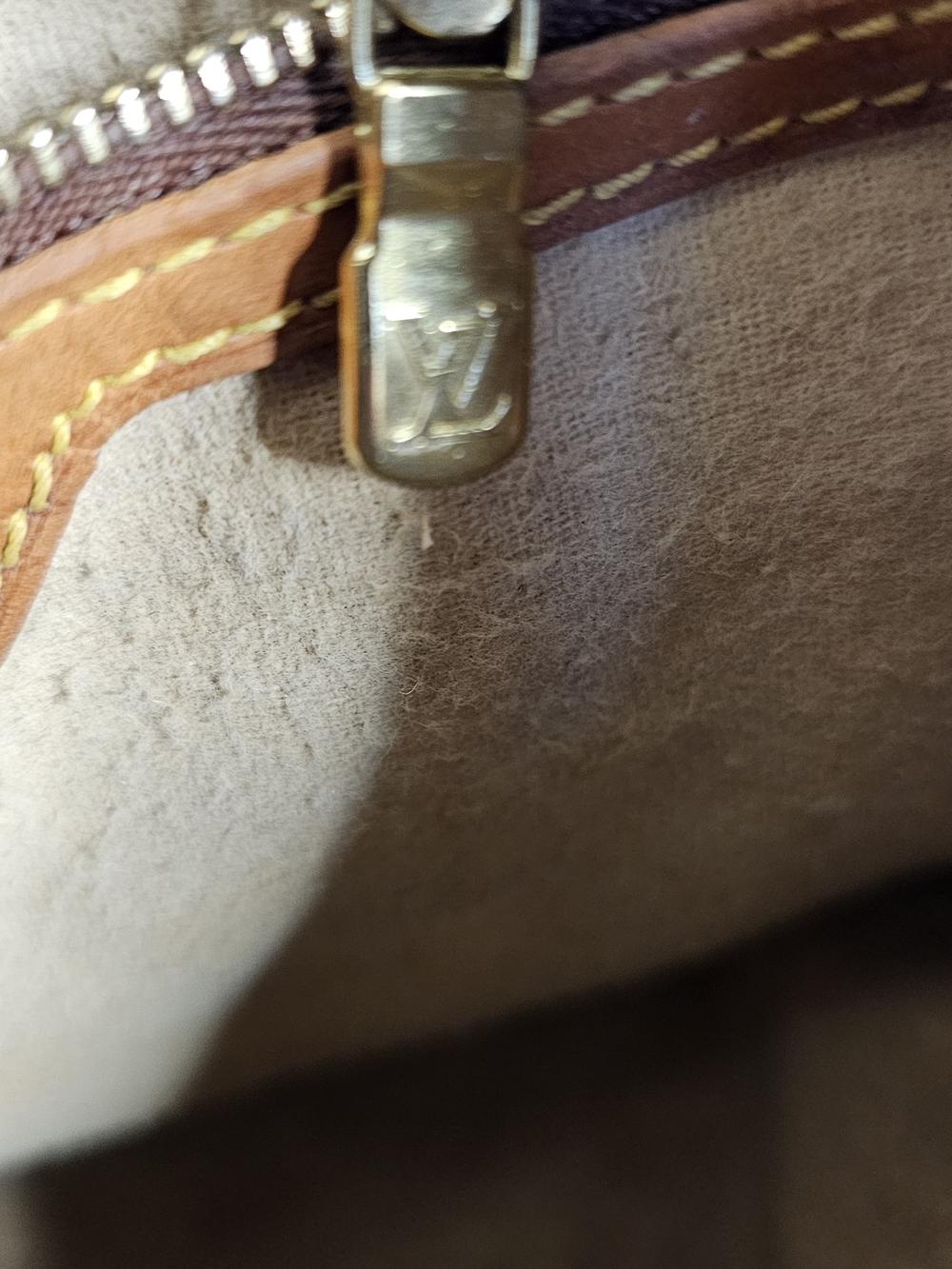 Louis Vuitton Monogram Canvas Bucket Tote in Brown and Tan - Picture 11 of 15